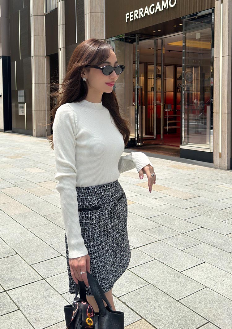 model:163cm size:S / Glitter white