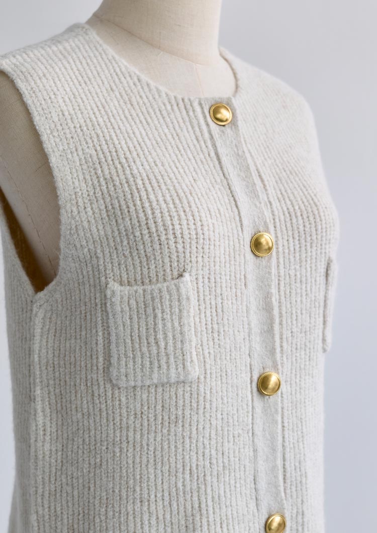 Sleeveless knit gilet LD030