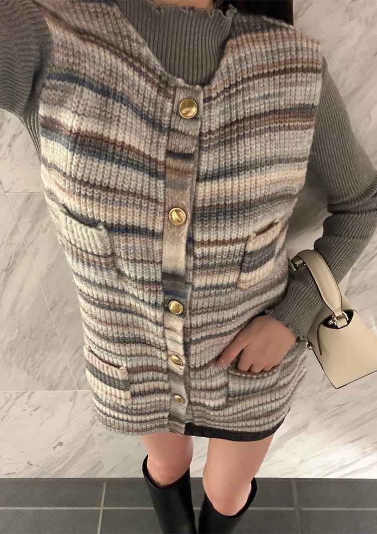 Sleeveless knit gilet LD030