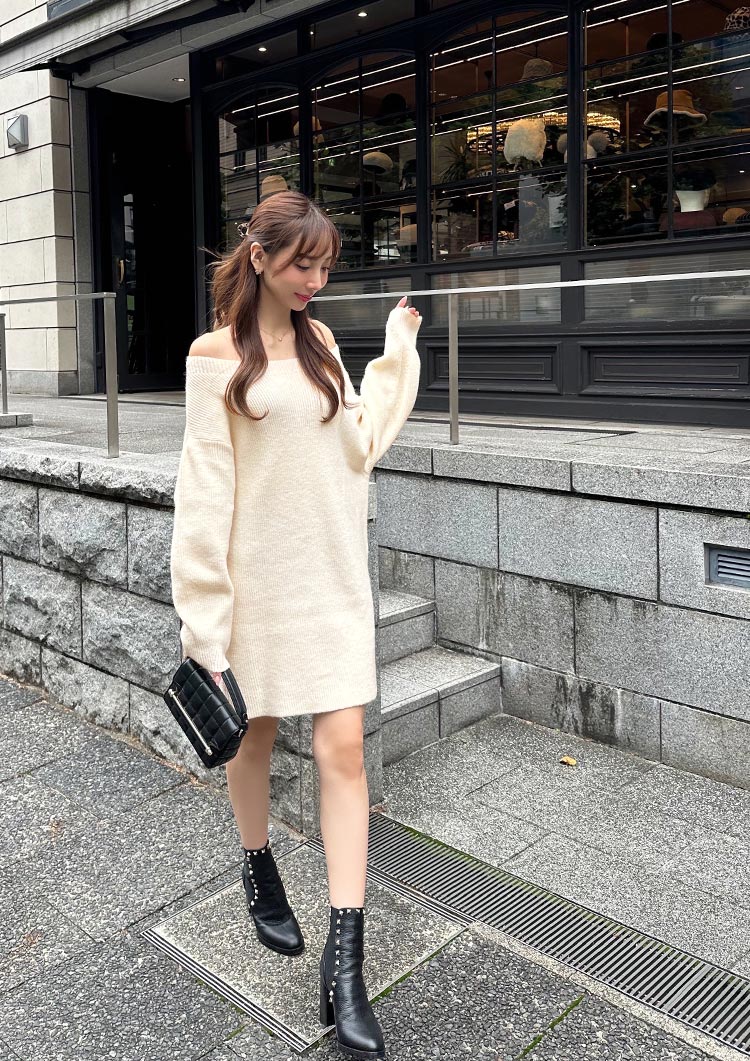 Off shoulder knit onepiece LD033
