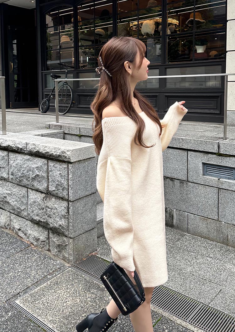 Off shoulder knit onepiece LD033