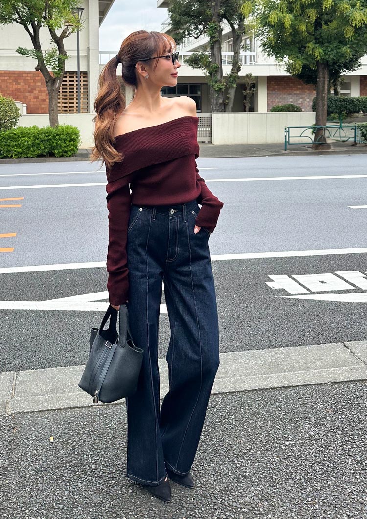 Off shoulder knit top LD039