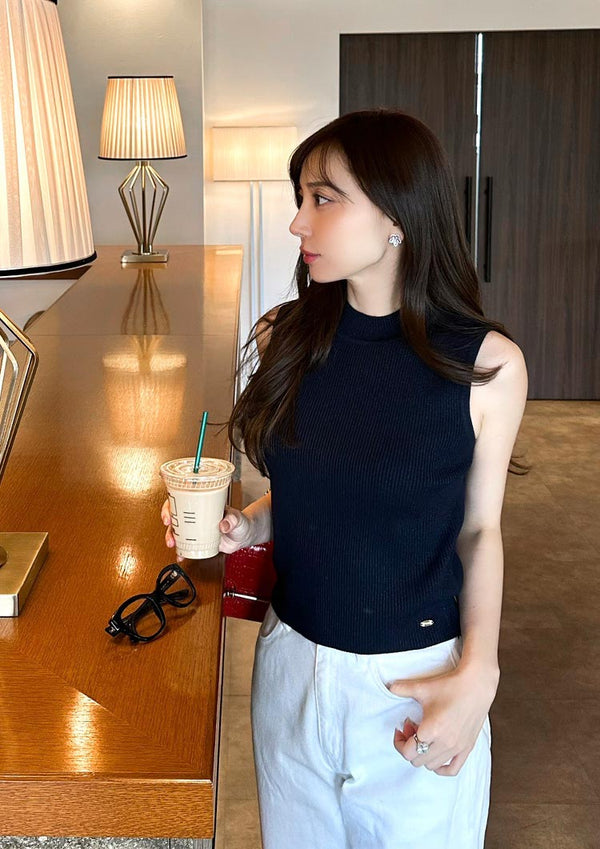 LD sleeveless knit top　LD060