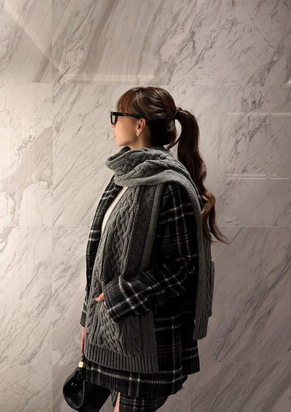 Cable knit wool scarf　LD070