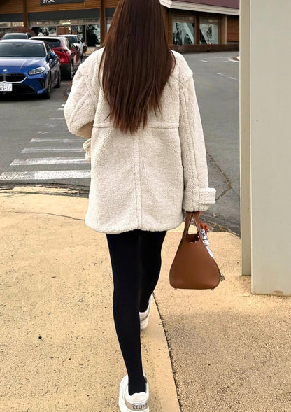 Collarless boa coat　LD075