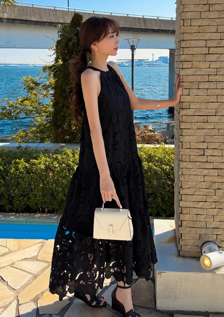 model:163cm Black