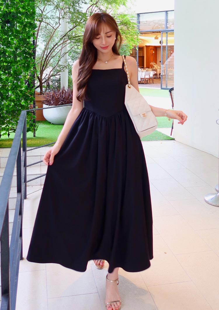 Back open dress LD083 – LUDICRUM