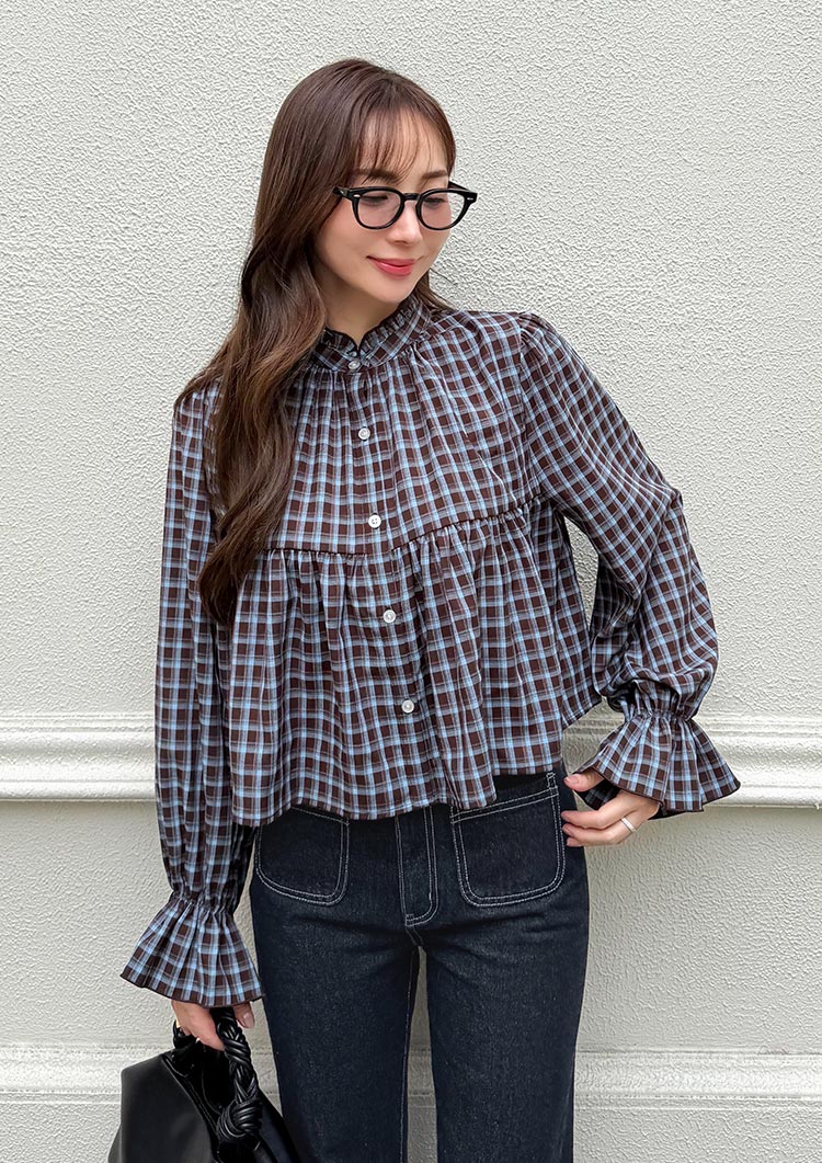 model:163cm Brown×Light blue