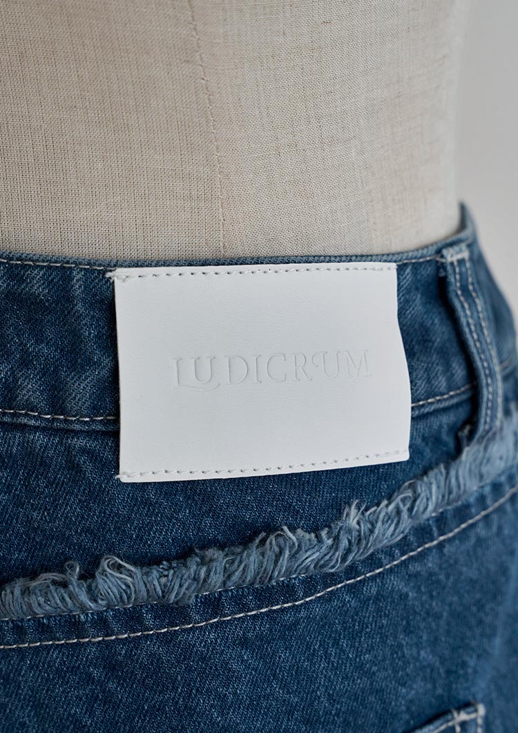 LD Color stitch semiflare denim　LD088